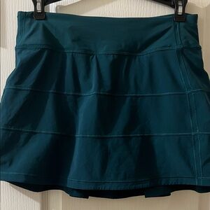 lululemon athletica Teal Skirt size 4